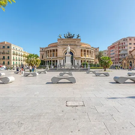 Ruggero View By Wonderful Italy * Palermo